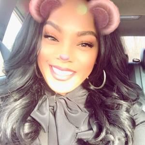 Meet your Posher, Keesha